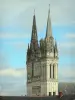 アンジェ - 聖モーリス大聖堂の塔