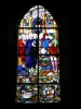 シダ - Saint-Léonard教会の内部：ステンドグラスの窓