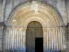 Abadía de Saint-Amant-de-Boixe - Portal de la iglesia de la abadía