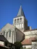 Abadía de Saint-Amant-de-Boixe - Campanario de la iglesia de la abadía