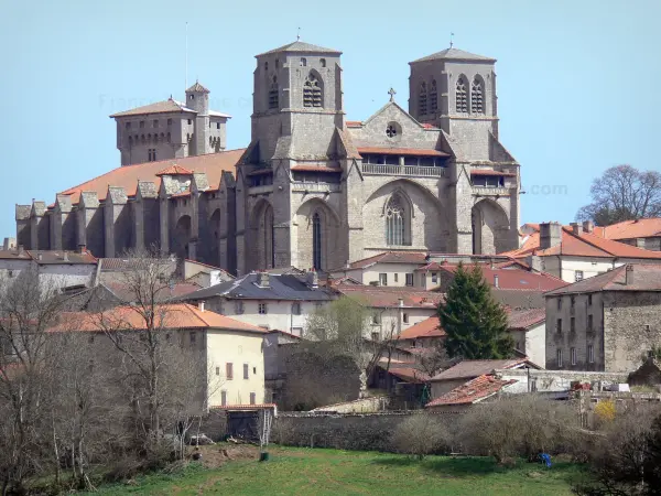 L'abbaye de La Chaise-Dieu - Guide Tourisme & Vacances