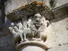 Abbazia di La Sauve-Majeure - Capitelli scolpiti della chiesa abbaziale : leoni bicorpores