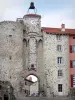 Allègre - Porte de Monsieur flanked by two towers