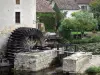 Angles-sur-l'Anglin - Water mill, Anglin river and houses of the village