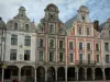 Arras - Casas de estilo porticado flamenca de la Grand-Place