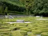 Auvers-sur-Oise - Jardín de estilo francés del Château d'Auvers; en el Parque Natural Regional del Vexin Francés
