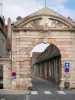 Auxonne - Gate of the Vauban arsenal