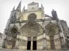 Bazas - Fachada oeste de Saint- Jean -Baptiste Catedral