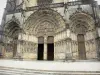 Bazas - Portales de Saint- Jean -Baptiste Catedral