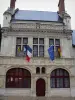 Beaugency - Fachada renacentista del ayuntamiento (alcaldía)