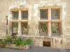 Beaune - Ventanas geminadas del Hôtel des Ducs de Bourgogne - Museo del Vino de Borgoña