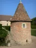 Beauvoir castle - Outbuildings of the castle; in the town of Saint-Pourçain-sur-Besbre, in Besbre valley