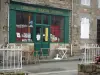 Bécherel - Book capital: shop window of a bookshop and a stone facade