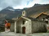 Bonneval-sur-Arc - Capilla, casas de piedra y montañas nevadas en la Haute-Maurienne (Mont Blanc)
