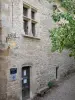 Bruniquel - Façade de la maison Payrol (ancien hôtel des gouverneurs de Bruniquel)