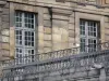 Castillo de Vincennes - Fachada de un edificio