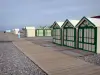 Cayeux-sur-Mer - Seaside resort: beach huts, board road and pebbles
