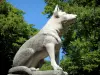 Cemetery of the Dogs of Asnières-sur-Seine - Dog sculpture