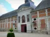 Château du Champ de Bataille - Entrée du château ; sur la commune de Le Neubourg