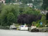 Château-Thierry - Orillas del Marne (Marne Valley): río Marne, amarrados los barcos y en tierra, de árboles