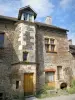 Châteauneuf - House with turret