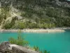 Chaudanne lake - Emerald-coloured lake (water reservoir), shores and trees; in the Verdon Regional Nature Park