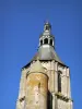 Civray - Bell tower (octagonal tower) of the Saint-Nicolas church