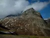 Col du Glandon - Alpage, montagne et ciel nuageux