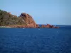 Estérel massif - The Mediterranean Sea, red rocks (porphyry) of the wild coast (côte sauvage) and forest
