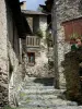 Évol - Stairway and stone houses of the hamlet