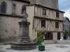 Felletin - Fountain, timber-framed house and the Moutier church