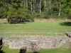 Fontaines Salées archeological site - Ruins of the Gallo-Roman site in a green setting