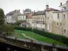 Fontenay-le-Comte - Parc au bord de la rivière Vendée et maisons de la vieille ville