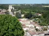 La Sauve-Majeureの修道院 - ラソーヴ村とサンピエール教会の街並みの眺め