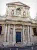 Latin district - Facade of the Sorbonne chapel