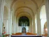 Lescar cathedral - Inside the Notre-Dame Cathedral: nave and organ