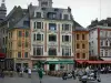 Lille - Häuser und Strassencafés des Platzes Grand'Place (Platz Général de Gaulle)