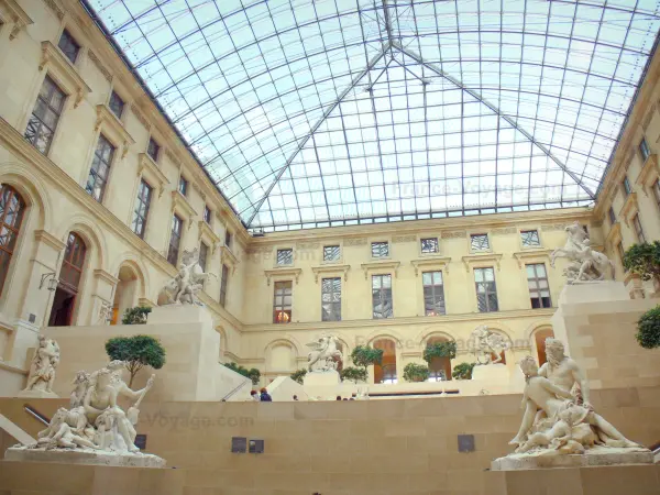 Bilder - Louvre-Museum - Führer Tourismus & Urlaub