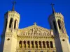 Lyon - Fachada de la Basílica de Fourvière