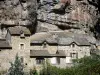 La Malène - Stone houses and La Barre rock; in the heart of the Tarn gorges, in the Cévennes National Park