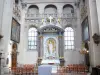 Le Marais - Dentro de la iglesia de Saint-Paul-Saint-Louis: Capilla del Sagrado Corazón