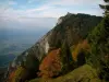 Massif des Bauges - Parc Naturel Régional du Massif des Bauges : mont Revard avec ses arbres en automne et son point de vue (panorama)