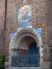 Montauban - Portal de la Saint-Jacques, coronada por un mosaico
