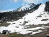 Montgenèvre - Ski Resort (estación de esquí de invierno y verano): telesilla (telesilla), de esquí y nieve en la primavera