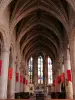 Montmorency - Interior de la colegiata de San Martín