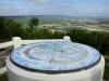 Mount Aimé - Viewpoint: viewpoint indicator of the mount Aimé with its view of the vineyards of Côte des Blancs (Champagne vineyards), the surrounding villages and the fields