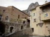 Moustiers-Sainte-Marie - Facades of the village