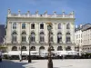 Nancy - Fachada y terrazas de café de Place Stanislas