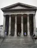 Nîmes - Portico of the Square house (Maison Carrée) with its columns topped by Corinthian capitals