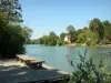 Nogent-sur-Marne - Bench with a view of the Marne river